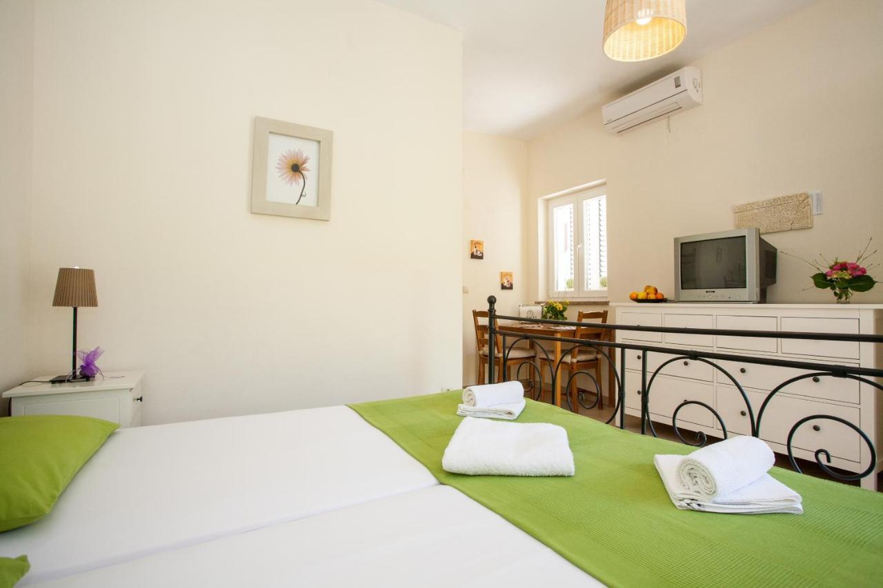 Apartments Dino Krk Town Εξωτερικό φωτογραφία