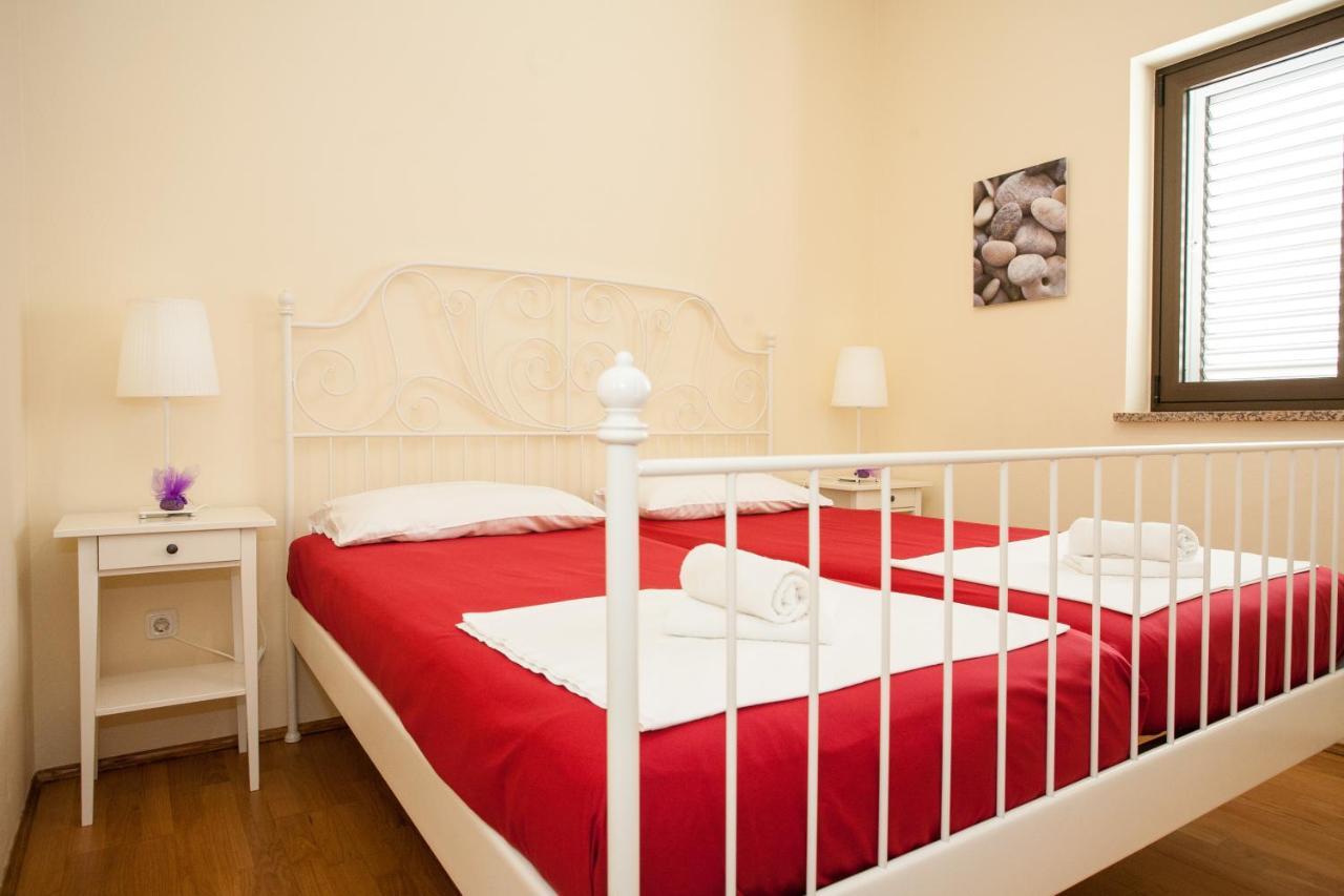 Apartments Dino Krk Town Εξωτερικό φωτογραφία