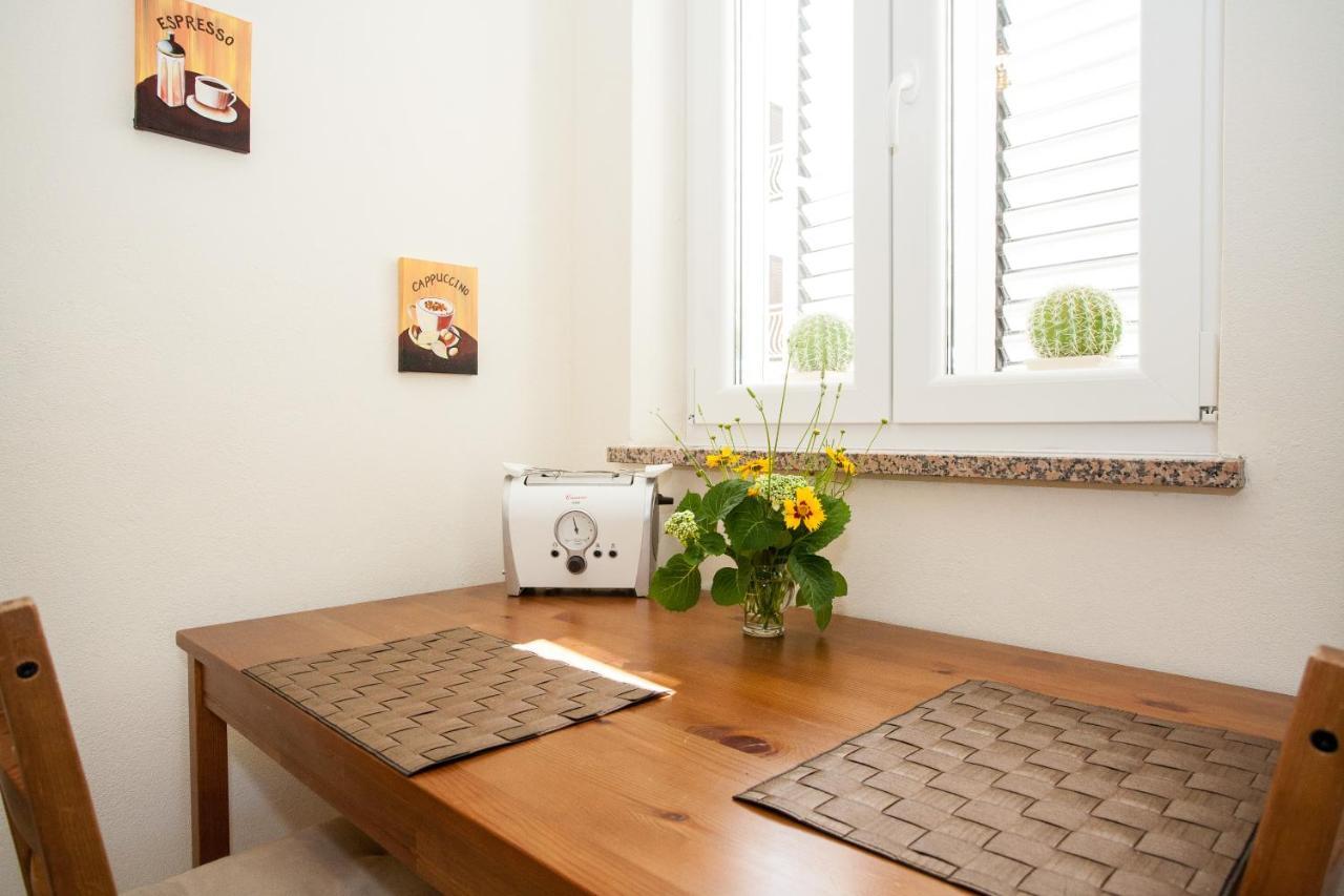 Apartments Dino Krk Town Εξωτερικό φωτογραφία