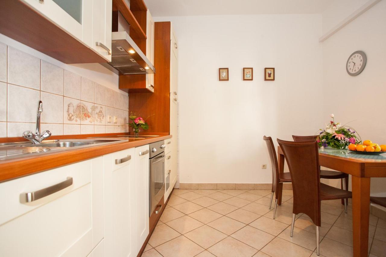 Apartments Dino Krk Town Εξωτερικό φωτογραφία